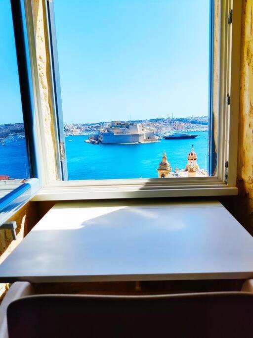 Cove 532 By Savynomad Harbour Residences Wow View Βαλέτα Εξωτερικό φωτογραφία